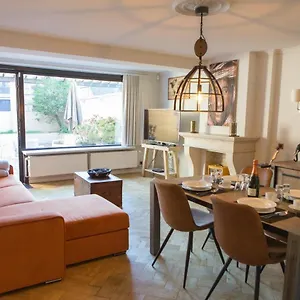  Apartment Gelegen Gezellig Met Groot Terras